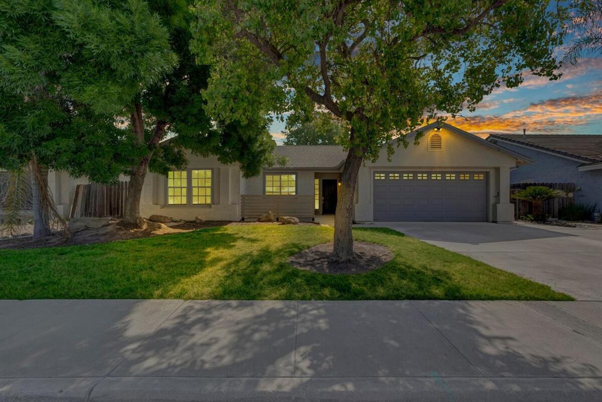 Magnolia Peaceful Vibes Cozy Near Hospital Villa Hanford Exterior foto
